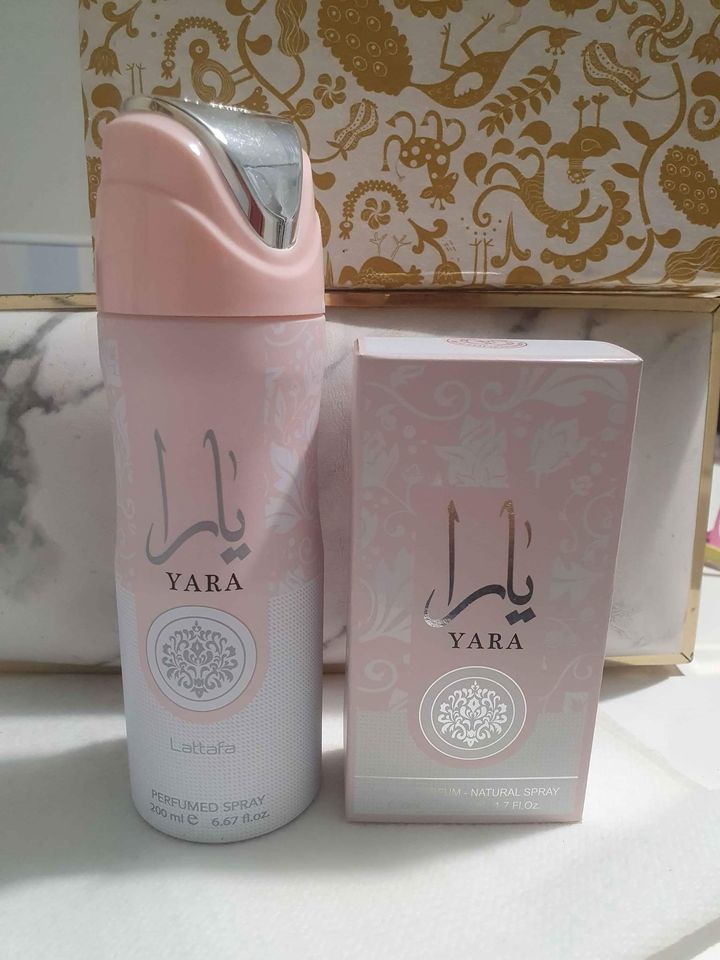 SET DE REGALO YARA LATTAFA YARA + DESODORANTE