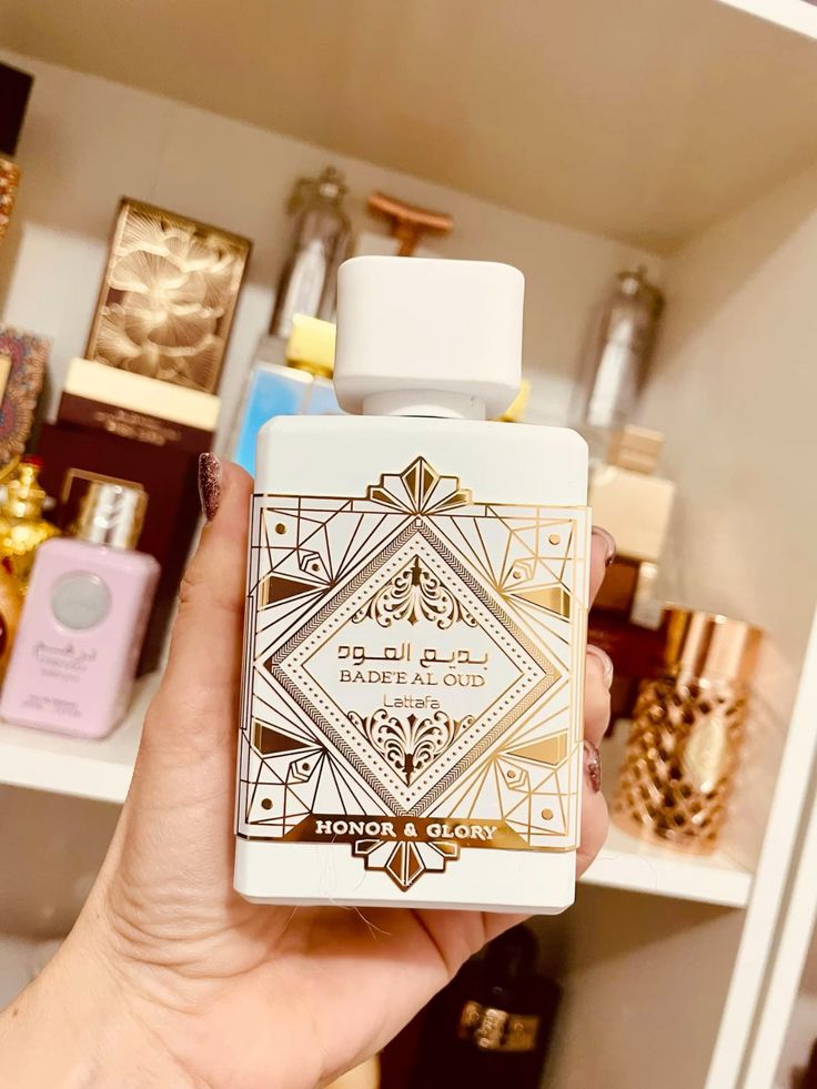 Bade’e Al Oud for Honor and Glory EDP by Lattafa