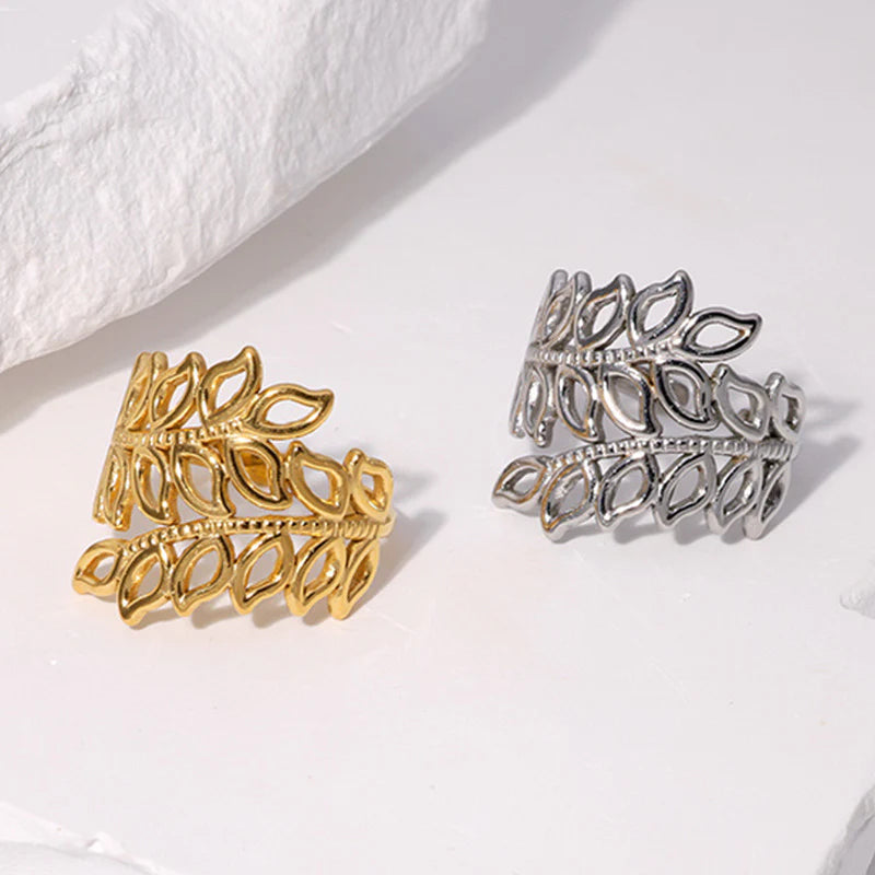 Anillos de acero inoxidable con hojas minimalistas