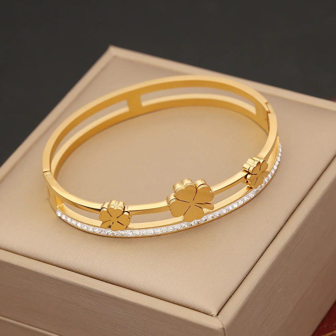 Brazalete Trébol