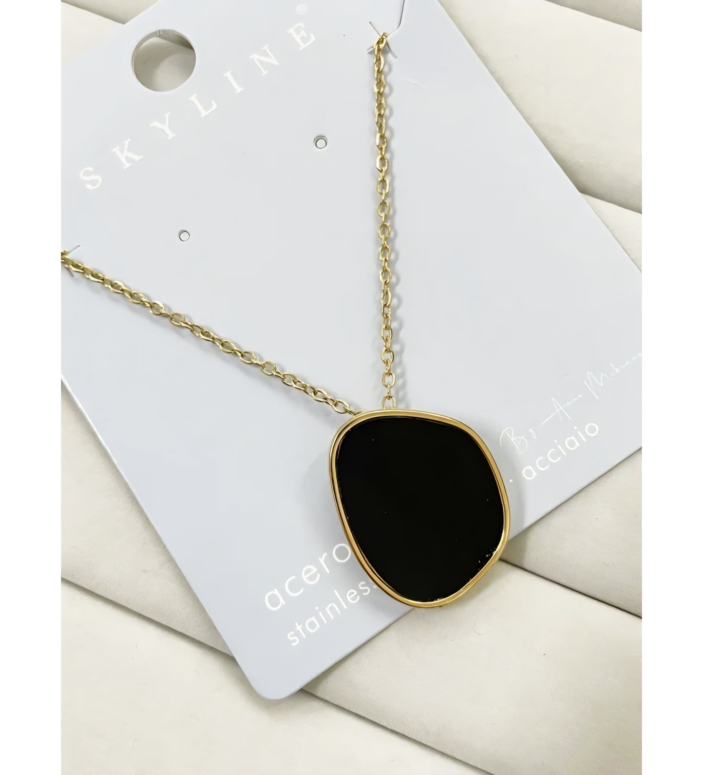 Collar Piedra