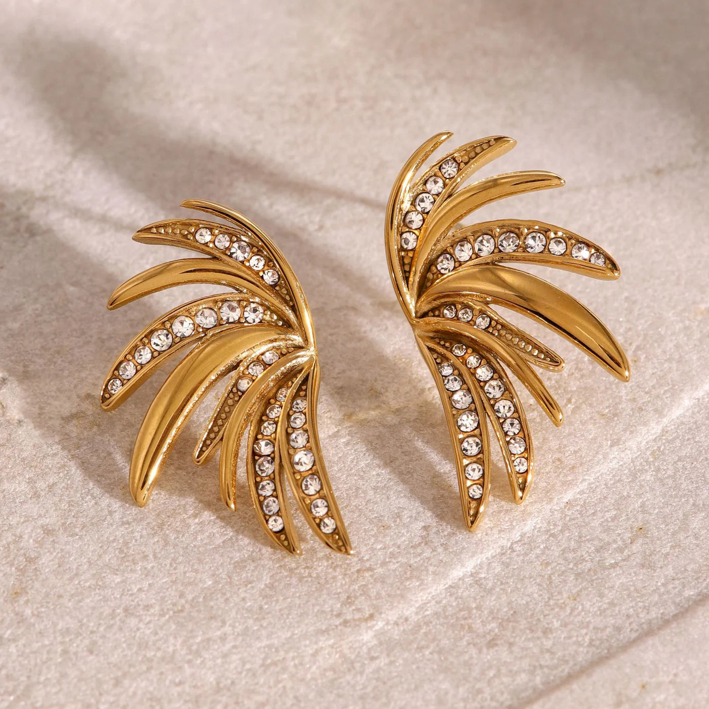 Pendientes acero inoxidable con forma de hoja con strass